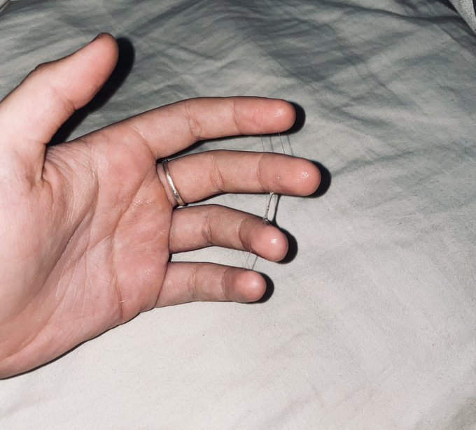 Would you taste me? 🤤💦 https://t.co/dv5HVQ5Q91