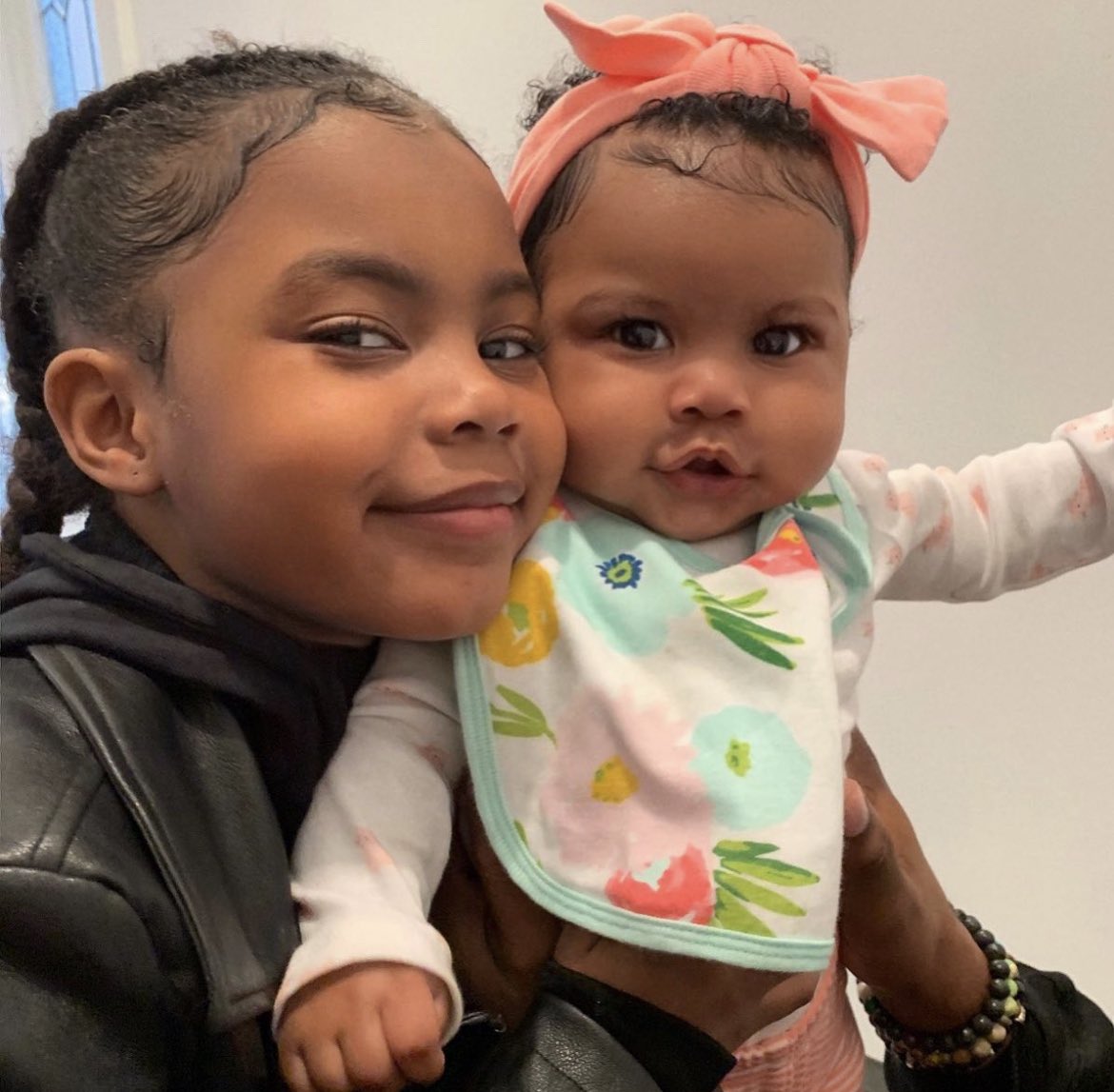 blkgirlculture's tweet photo. Teyanna and Iman got the cutest babies 🥺🤎 https://t.co/pPduR6bQyG
