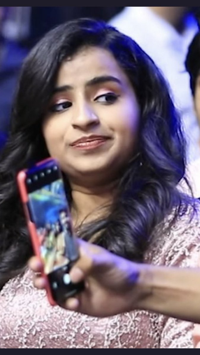 SowmyNithya's tweet image. Kisliye Sivu  Jalse kisliye jale
 Me - Jab sivaangi maa sivaangi maa he Ashwin pukaare 
💃🏻💃🏻💃🏻💃🏻#NOHT