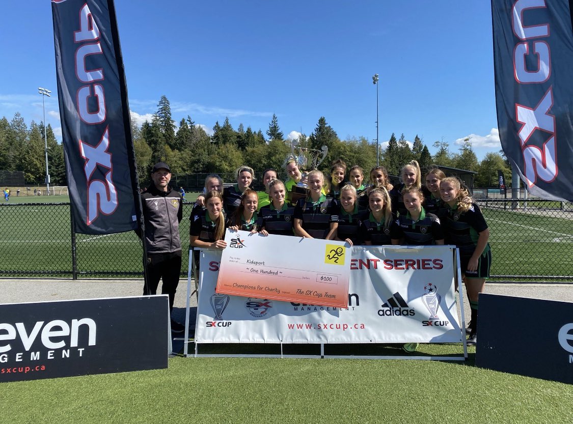 tucks78's tweet photo. @CFSC04Girls SX Cup Champions. Excellent standard of soccer on show from the girls, excited to see what’s next for the group moving forward with post-secondary opportunities and beyond! Well done all 👊🏆@FoothillsSoccer @cmsasoccer @AlbertaSoccer https://t.co/4IjjRmonjn
