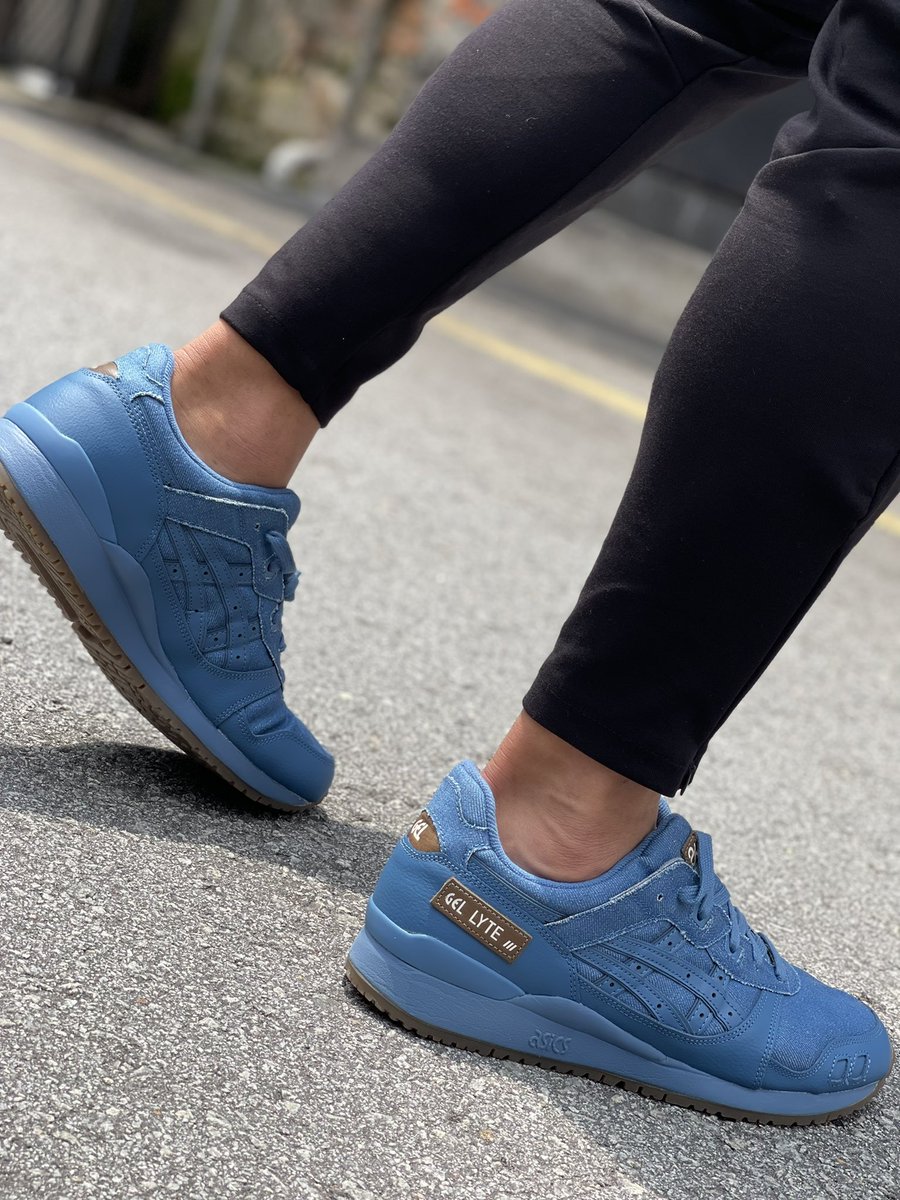 brunosuzuki9's tweet photo. The #gellyte3 OG sneaker
Now available on https://t.co/X71Qq7QSy9
#asicssportstylemy #patchworkpack #sustainable #asicsmalaysia #soundmindsoundbody https://t.co/SvOpvj4d1F