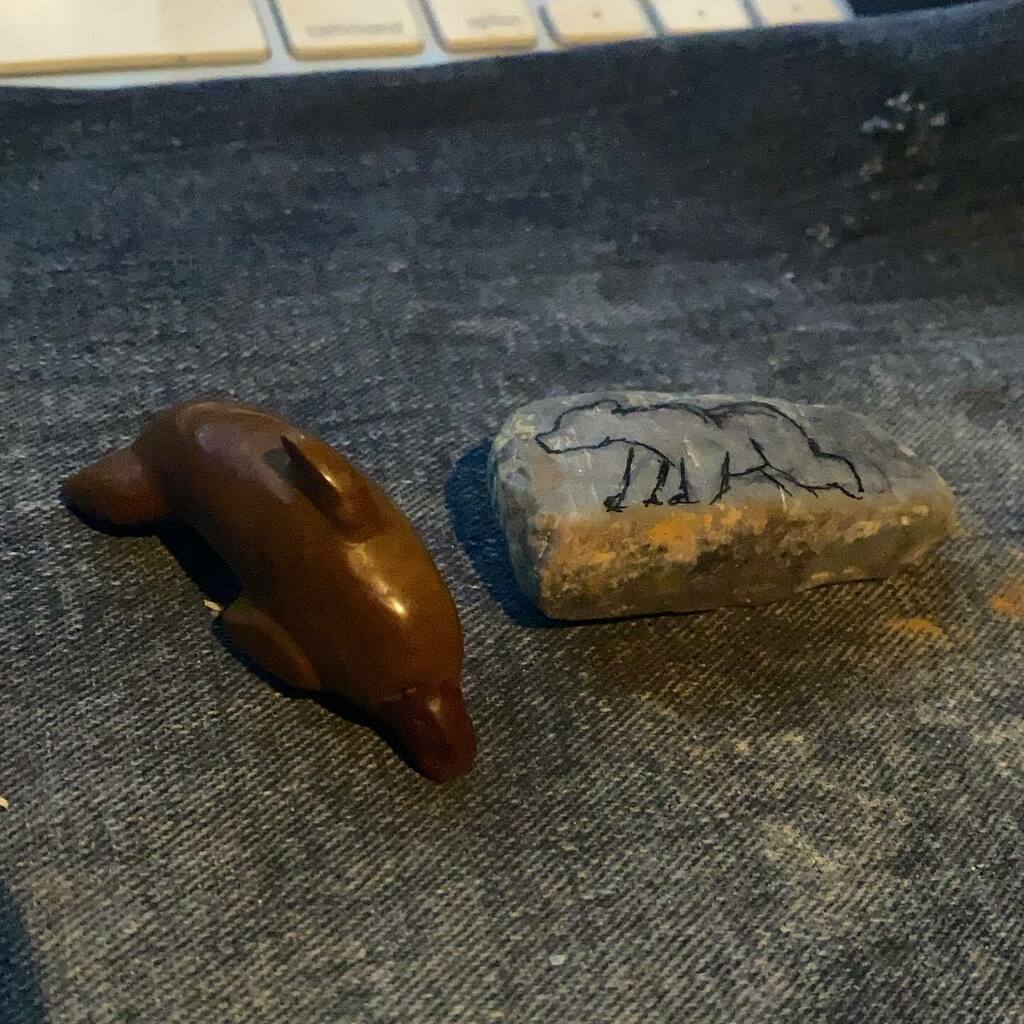 JREDesigns's tweet photo. Finished and about to start. So the jasper dolphin is as done as I feel able to complete given my tools and my current skills. If my buddy had his vibratory tumbler in service I might have put it in to see if I could really step up the polish. So for now… https://t.co/aDT91aJ07d https://t.co/w7G98f3Nz6