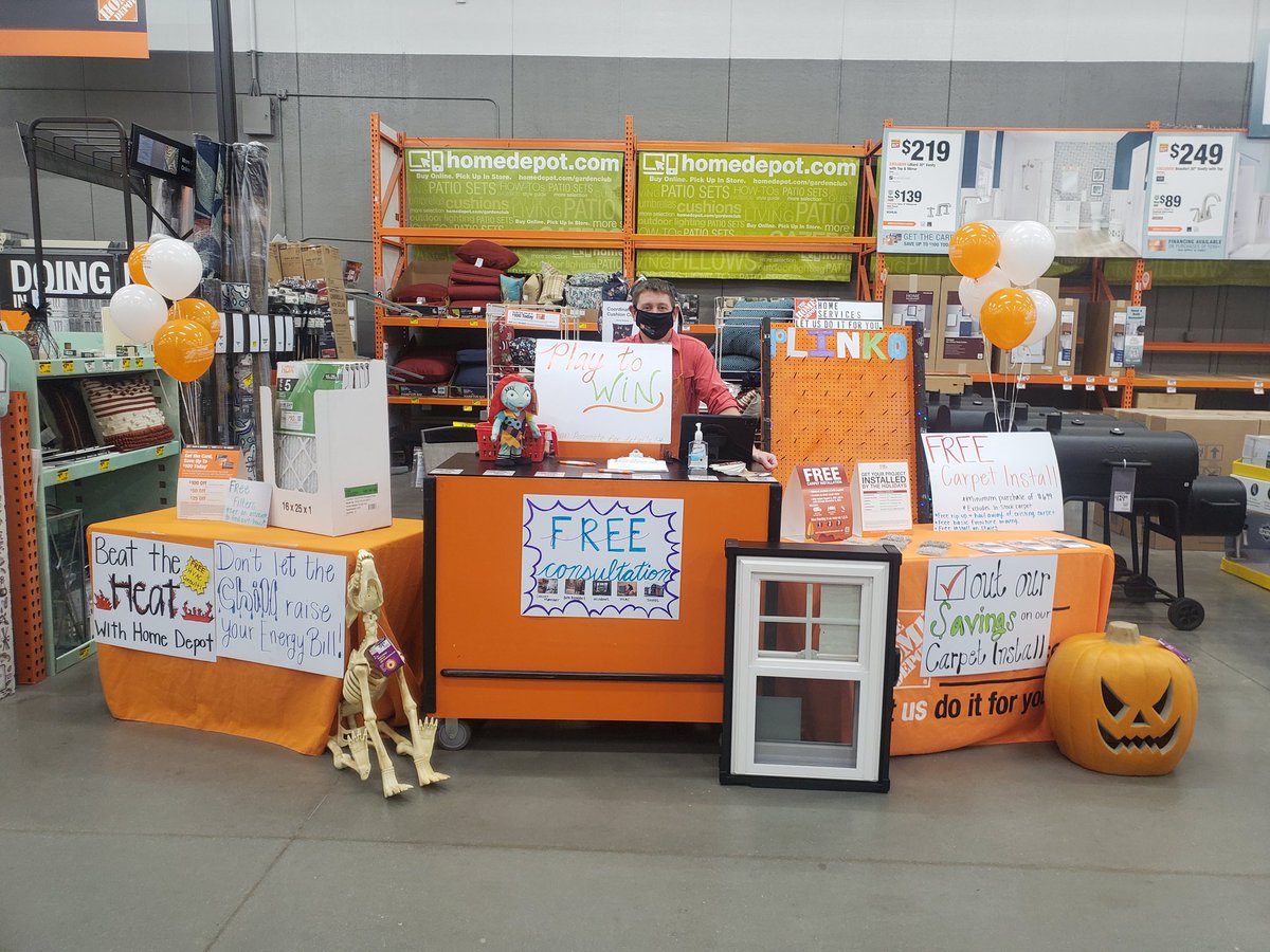 CevyJohnson's tweet photo. Late upload, last Saturdays Lead Event, with a great partnership with our Window Rep, Ed! @jodymillerHD @team3202 @Stephen68401654 @KellyConnors7 #thdhomeservices #leadevent https://t.co/XX0Uz2sfn8