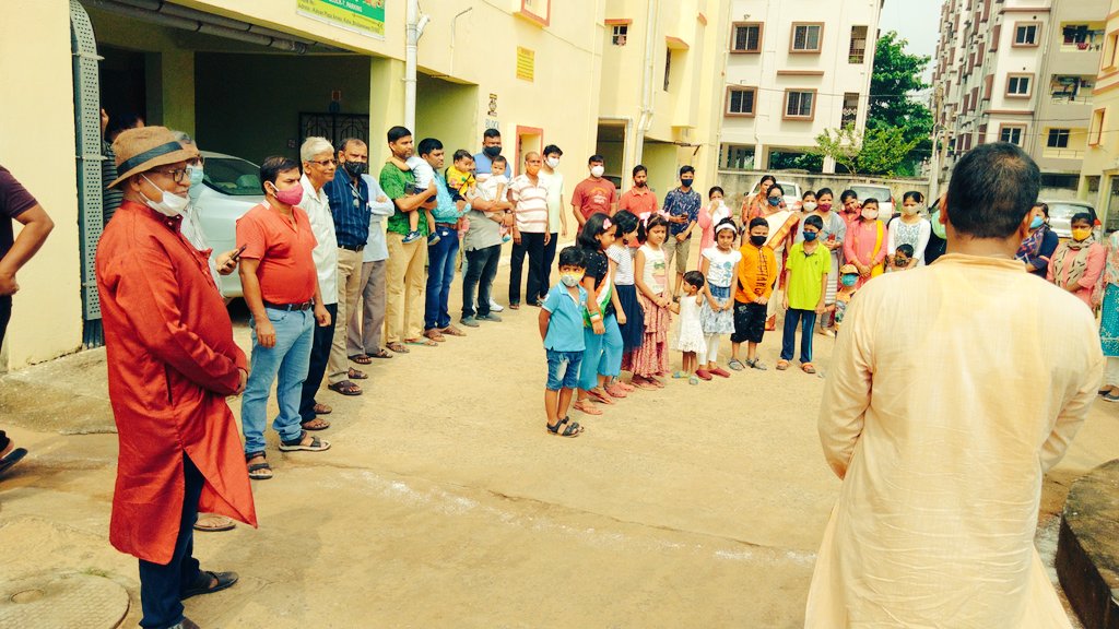 BISWAABGLOBAL's tweet photo. @ashokkmeena Principal Secretary Sir, we the house owners of Kalyan Plaza Annex housing project in Kuha, Padhansahi GP wants to construct 100ft approach road as we are facing challenges to commute due to water logging. @AnuCommon @bhuja76 @sagarimb @otvnews @News18Odia @NEWS7Odia https://t.co/TVnLbsQtfU