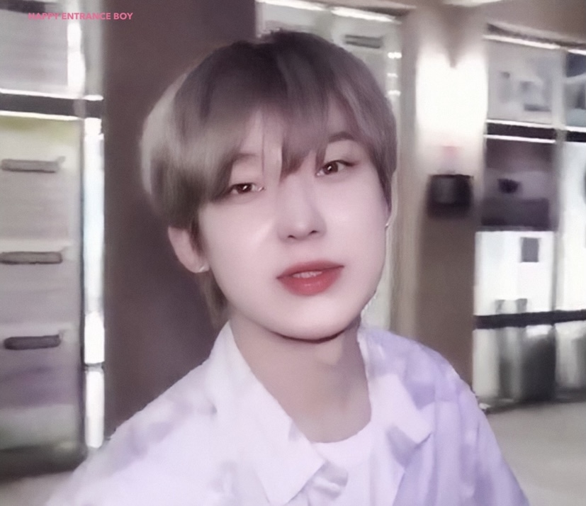 점심밥 시간이네

#ENHYPEN #엔하이픈  #SUNOO #선우 #김선우 #ENGENE <a href="/ENHYPEN_members/">ENHYPEN</a>