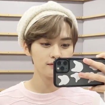 #FotoProfilBaru
