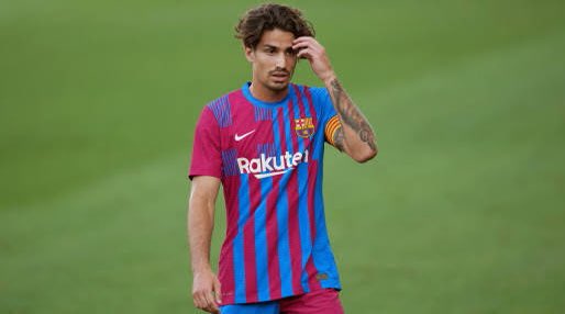 ImhoFootball's tweet photo. Barcelona ingin mendaftarkan Alex Collado, tapi laliga mengatakan bahwa ini tidak mungkin. Pemain juga ingin main di barca, tetapi jika tidak ada cara yang baik untuk mendaftarkannya dalam tim, maka satu-satunya pilihan adalah meminjamkan ke club lain... #FCB #Transfers https://t.co/R8pFfn6Zkq