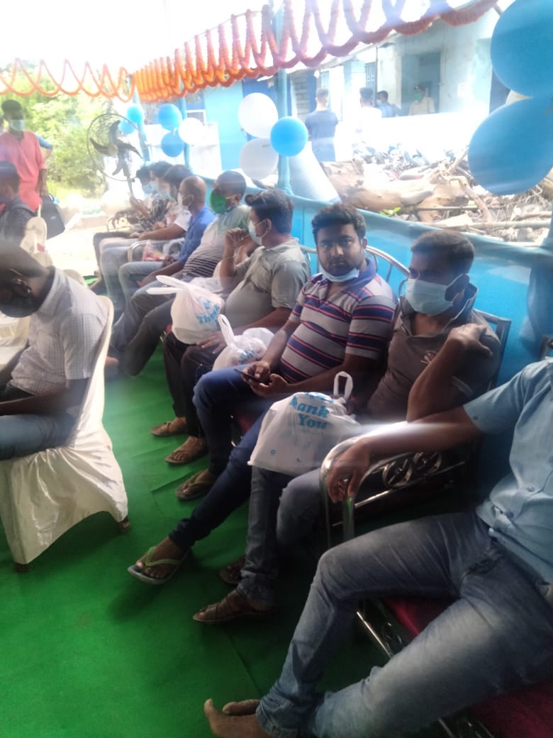 Police_Chakdaha's tweet photo. Blood Donation Camp organized by Chakdah P.S. on 04.09.21 https://t.co/vqBHWSaXTh