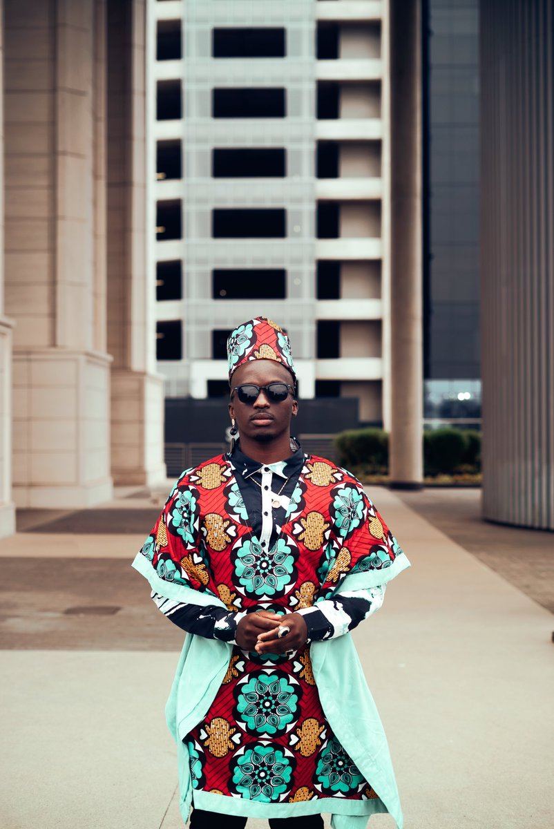 monD_Motadi's tweet photo. My Soul has been mandated to assist in ensuring the liberation of QUEER People in AFRICA. ✊🏿🏳️‍⚧️🏳️‍🌈
.
.
.
.
.
.
.
.
📸: @KupfuwaJeremy 
👚: Ronnie_Ron 
👚: @NESU_Official https://t.co/HDgnxTYCz4
