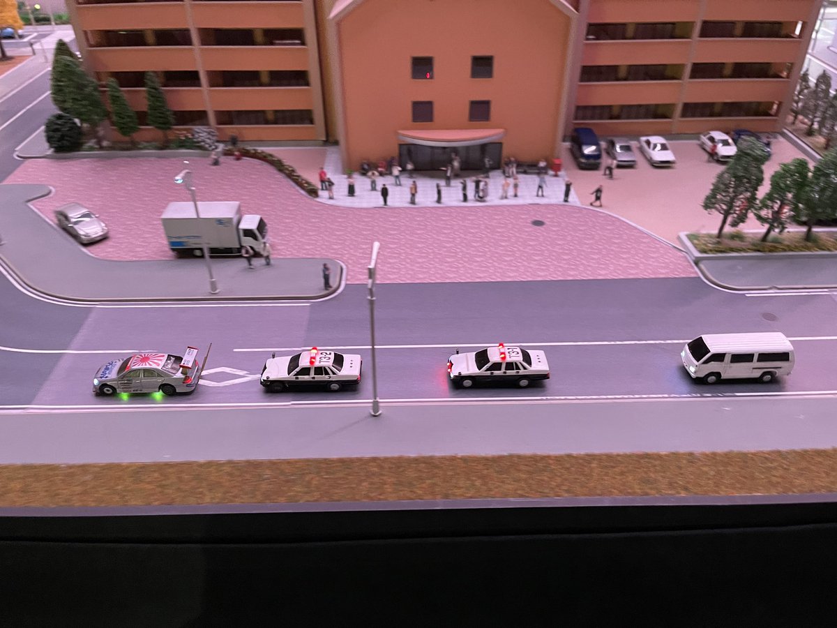 逃走車 最新情報まとめ みんなの評価 レビューが見れる ナウティスモーション