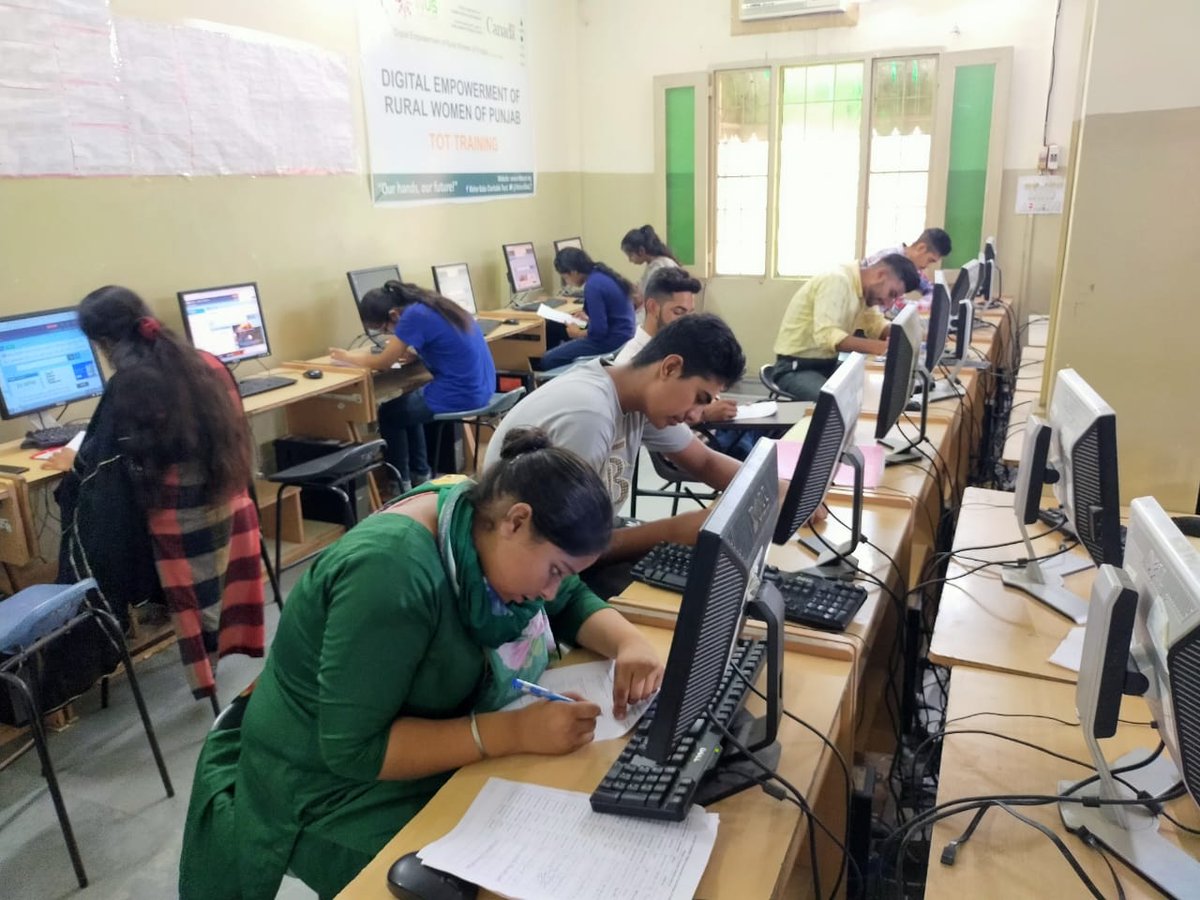 MBCT_Trust's tweet photo. #MBCT News 6th September 2021: @MBTrust 36th Batch of Computer Basic Course #CBC being exam assessed by Er Kamaljit Kaur Senior Web Developer at #NETSET Software Solution, Chandigarh #YouhSkillsDevelopment #YouthEmpowerment #SGSSLearningCentre #BassiPathana https://t.co/owWoqSifCv