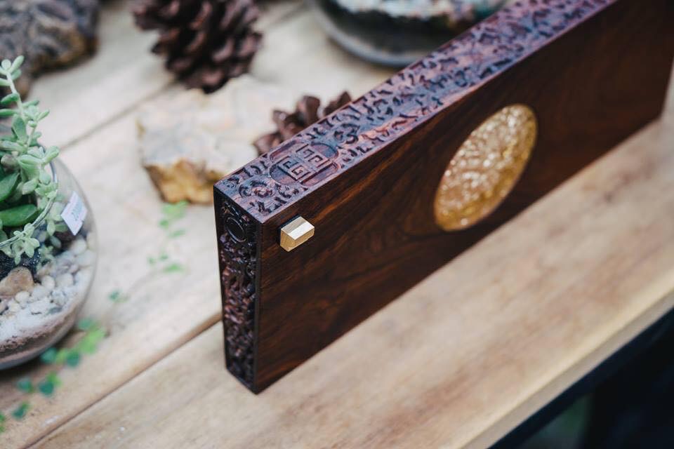 Breakwooden's tweet photo. Temporarily put aside the distant lands, let's take a walk around Vietnam, the hometown of Break Wood to see if there is anything interesting ✈️

#artisan #artisankeycap #resin #resinart #keycaps #culture #vietnam #unessco https://t.co/PYTF0CJb9m