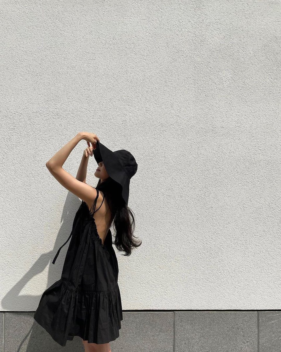 sonmarceIIa's tweet photo. A black babe https://t.co/VpCMhEFw9i