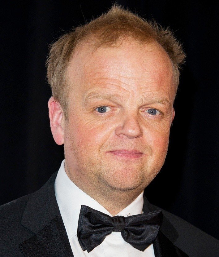 Happy 55th Birthday to Toby Jones! He provided the voice of Dobby, the house elf, in the Harry Potter films. 