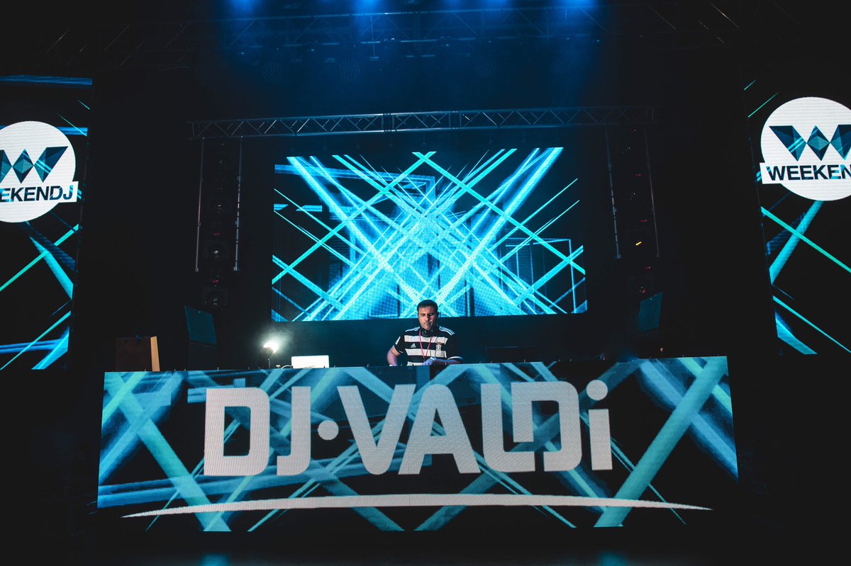 weekenddjfest's tweet photo. Un 🅼🅴🆂 desde la 6ª edición del ᴡᴇᴇᴋᴇɴᴅ ᴅᴊ 🙌
y nos seguimos emocionando al recordarlo.
¡Fue BRUTAL! 💥
¿Con qué momento de la noche te quedas?
#weekenddj2021 #festivaldemusica #cartagena #regiondemurcia
@AytoCartagenaES @PuertodeCtg @JuventudCT @TuriCartagenaES https://t.co/MRA8Gwp8Dr