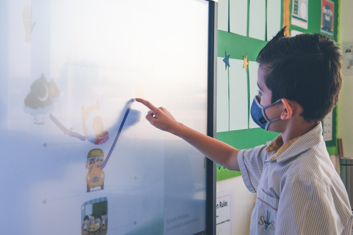 SouthViewSchool's tweet photo. Learning how to say morning and evening in Arabic with our 2Cs by linking images together.
#southviewschool #imaginegreatness #togetherwesmile #togetherwevalue #togetherwesucceed #students #dubaischools #dubai https://t.co/LlbI02JUo5