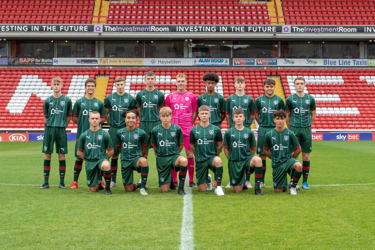 bfccommunity's tweet photo. 😍 𝗦𝗵𝗮𝗱𝗼𝘄 𝗦𝗰𝗵𝗼𝗹𝗮𝗿𝘀𝗵𝗶𝗽 ⚽ 

Our @BarnsleyFC Shadow Scholars are ready for the 21/22 season in the @NFYLU19 and the @EFLCEFA leagues!

#YouReds https://t.co/xHr9kQAhYX