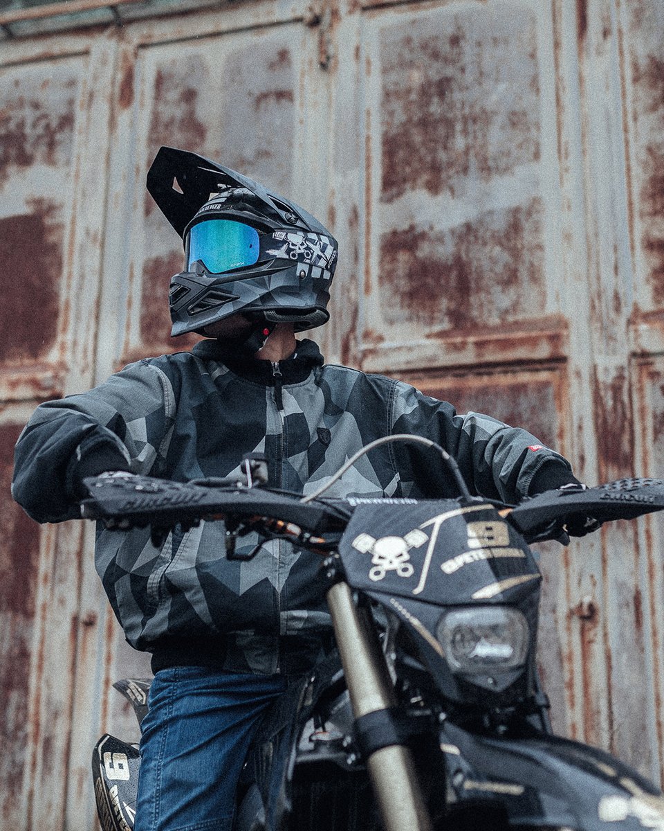 WEB限定デザイン grenzgaenger Warpaint Helmet camo gray - crumiller.com