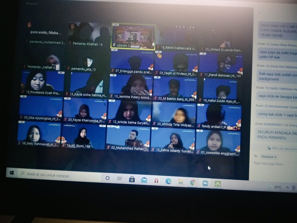 RamaZiwan's tweet photo. TM Mataffisipol2021

Online gajadi masalah.
Yang online aja udah seseru ini!!
Jadi Gasabar Kuliah offline ketemu teman teman baru🔥🔥
#Mataffisipolumy2021 #Bumikankolaborasi 
#Adaptifdalamaksi #Mudamendunia #Ungguldanislami https://t.co/77PWsvAyHn