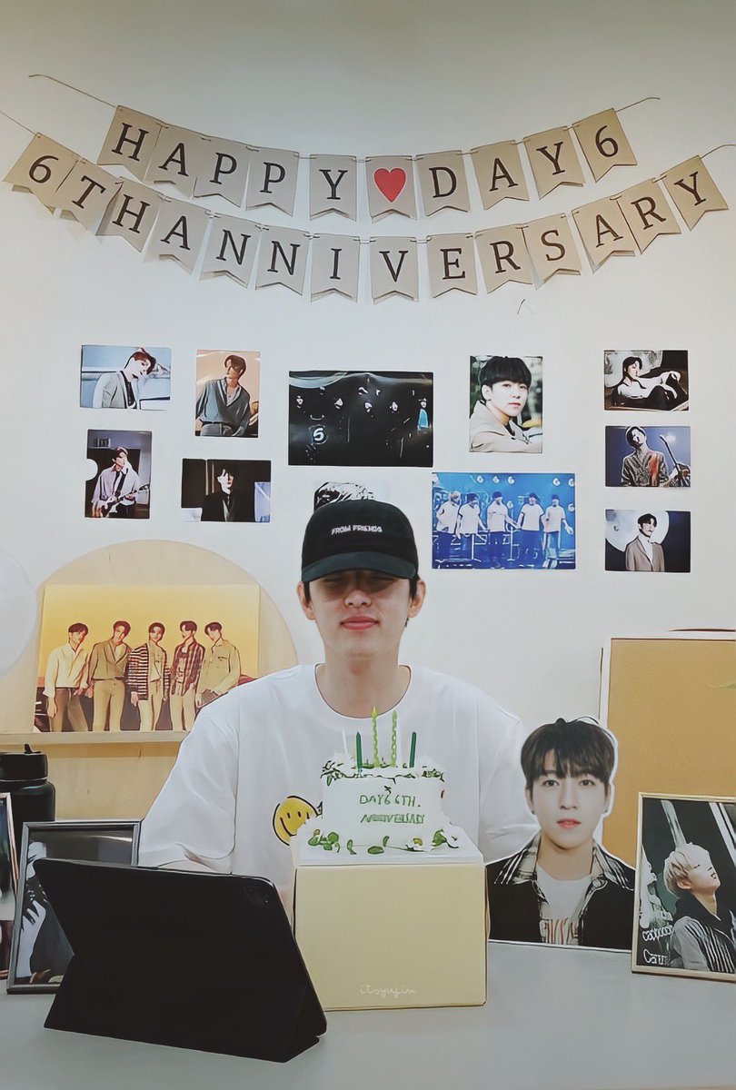 itsyujin's tweet photo. #JAE Day6 6th Anniversary Live 210907 HD

a thread: https://t.co/PkJctFZRRP