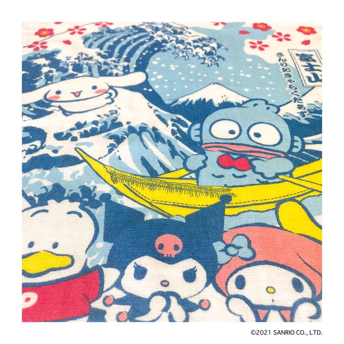 さんりおきゃらくたぁず 和たおる・赤富士と波 サンリオキャラクター達が浮世絵の世界に溶け込んだような粋なデザインがお洒落&可愛い詳しくはコチラサンリオキャラクターズ #かわいい #sanrio  #葛飾北斎  #浮世絵 
