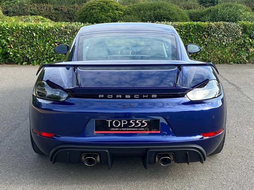 TOP555Cars's tweet image. How good does this Gentian Blue GT4 look! 👀

#TOP555 #TOPCars #TOPporsche #Gentianblue #GT4