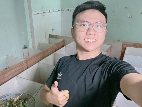Starting a business from 20 million VND, 9x earning 50 million VND/month, becoming a millionaire since he was a student
With an initial 20 million dong, 9x successfully started a business, earning tens of millions of dong/month since he was a student.