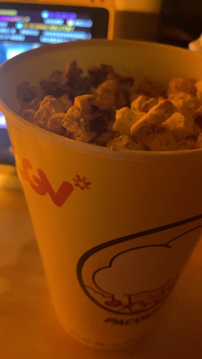 210907 | #한동’s Moment

#Handong: "On a rainy day☔️, it's best to stay at home with popcorn and movies!! Yayy!!

<a href="/hf_dreamcatcher/">드림캐쳐 Dreamcatcher</a> #Dreamcatcher #드림캐쳐