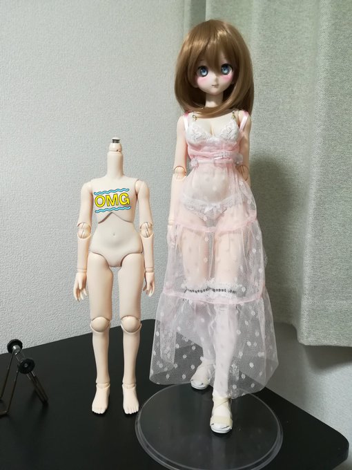 んほおおおおおおお!!!!
40cmでも全然違和感ねえ!!
そして乳首もビンビンでいらっしゃる 