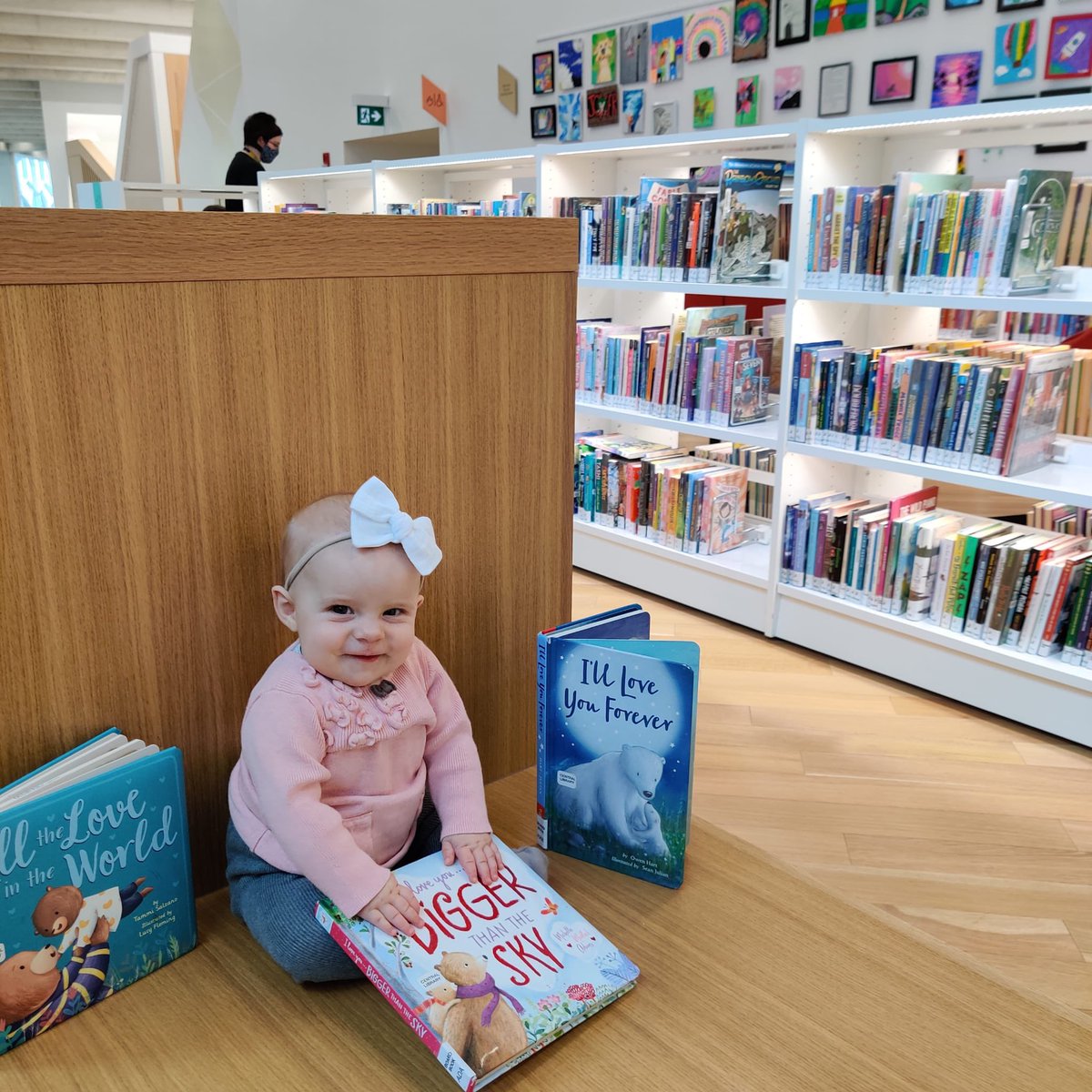 Wishing my #rvsed crew a wonderful first day back with students! You’ve got this ✨ Missing the energy of a full school building, and the exciting anticipation of day 1, but will channel that kind of energy into chasing around this little girl for the next few months! 🍎 📚