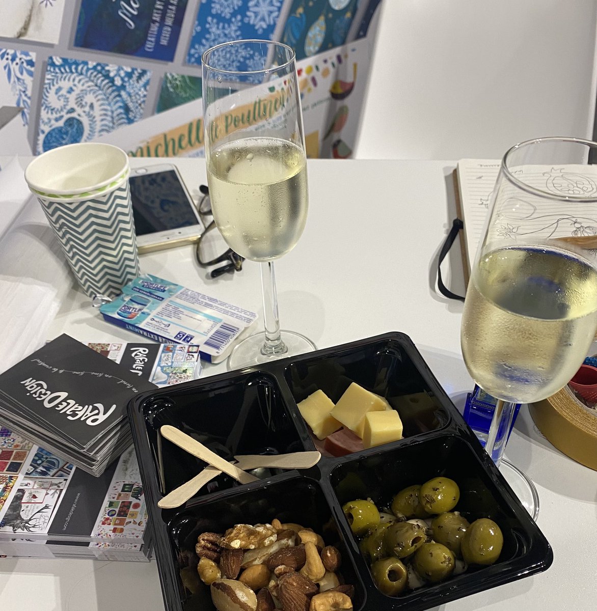 You know the organiser has exhibition experience when he provides a mid afternoon pick-me-up treat! Thanks Chris! <a href="/EVOLUTIONFAIR/">EVOLUTION-AMSTERDAM</a>