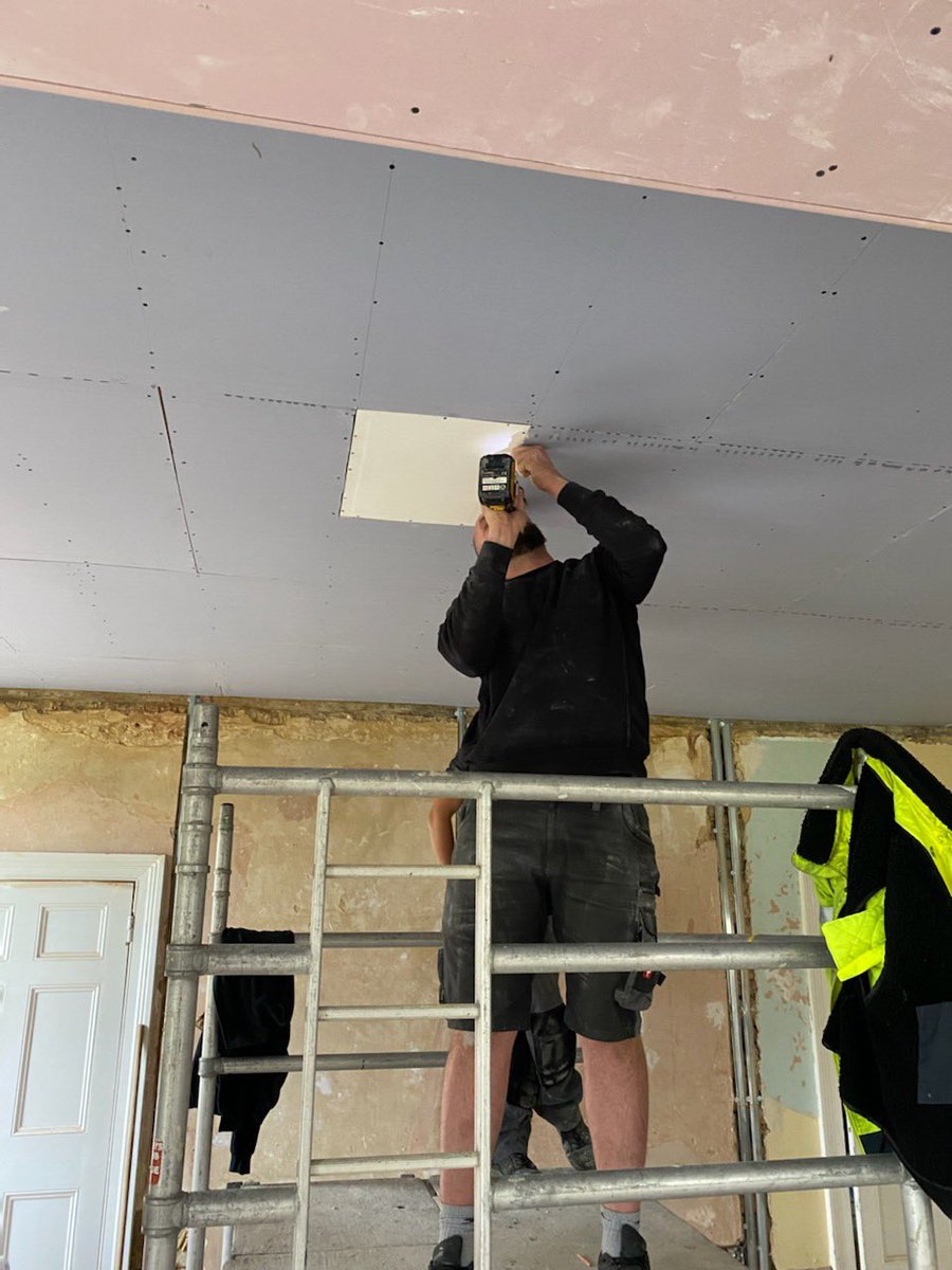 control_visual's tweet image. I N V I S I B L E    S P E A K E R S 
Sound you notice but speakers you don’t… 
In our clients nearly refurbished kitchen we installed the Sonance  invisible speakers which are designed to deliver unparalleled sound quality and unrivaled aesthetics you have to hear to believe…