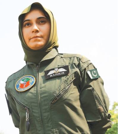 Pakistan Airforce 🇵🇰 

A dream because of this brave girl, #MaryamMukhtar and her excellent portrayal by #SanamBaloch 💚
Allah humari paak dharti ko shaad abaad rakhein 🤲🏻