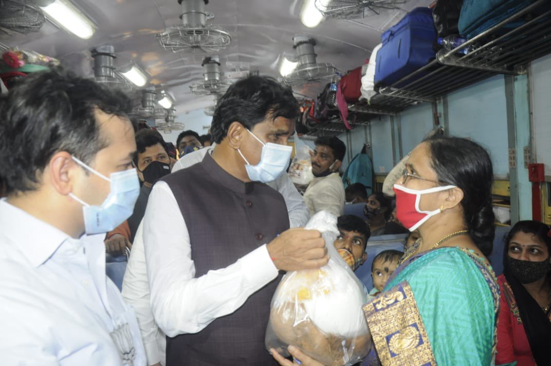 NiteshNRane's tweet image. #modiexpress