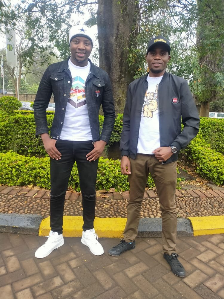 wycliffe_Rianga's tweet photo. Issa tubonge Tuesday Edition!

#Entaburuta.
#NdegeNaRianga.
#MintoFm. https://t.co/3AFEFENBd0