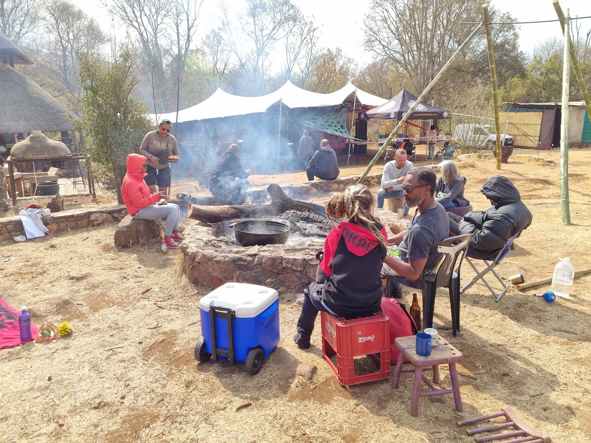 smoke_festival's tweet photo. The best and most beautiful things in the world cannot be seen or even touched - they must be felt with the heart. 💚💚💚 We missing the familia

#UpInSmoke420Fest #420Checklist #MapProAudio #SmokeWithMo #TakingYouHigher #420Hub #cannabiscommunity #SunrainInk https://t.co/oLMoYONbVU