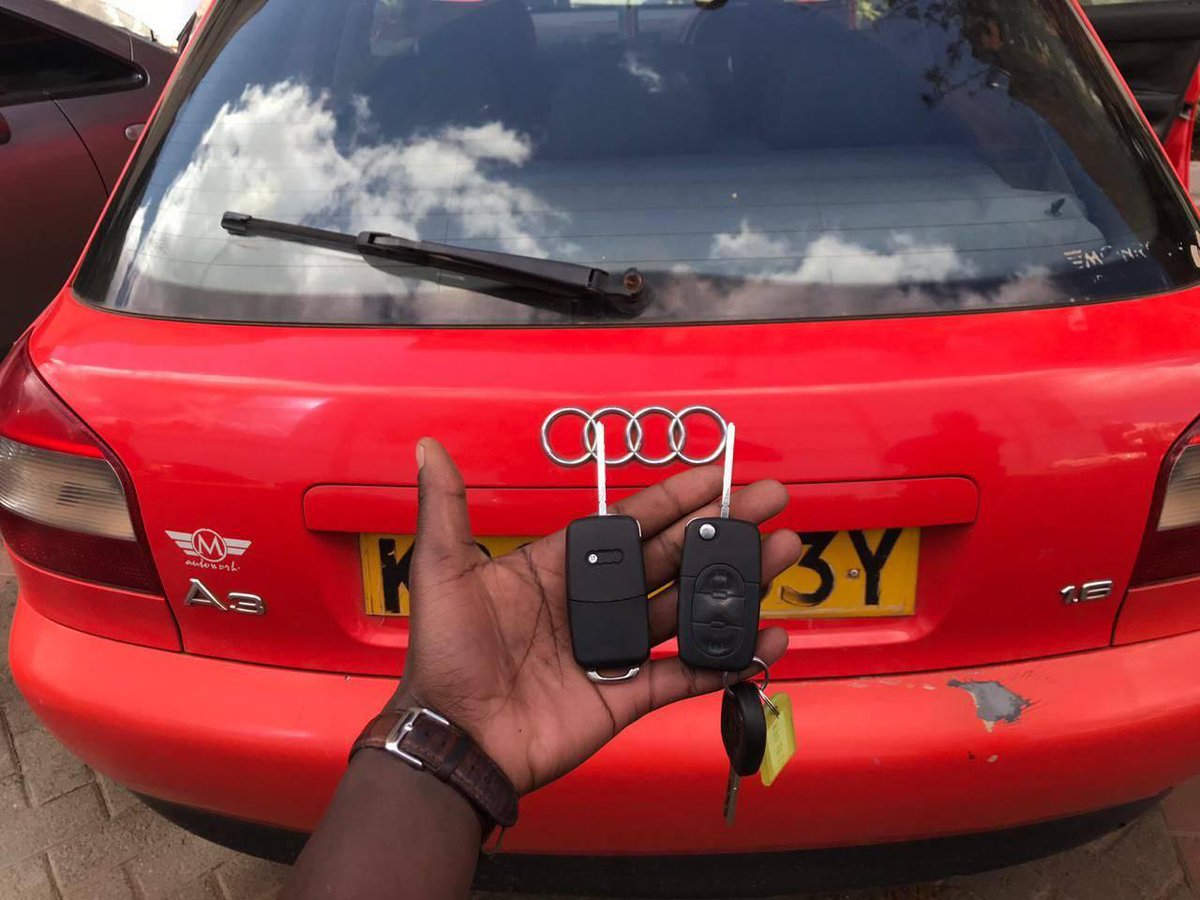 autotronixpesh's tweet image. 😲Lost your car key?
😬Locked out of your car?
🙂Need a duplicate key for your car?
Call us on +254 703 888 777 
#wegotthekeys
#MbogaZaUhuru 
#OPPOReno65G 
#OPPOReno65G 
#marthakarua 
#sonko