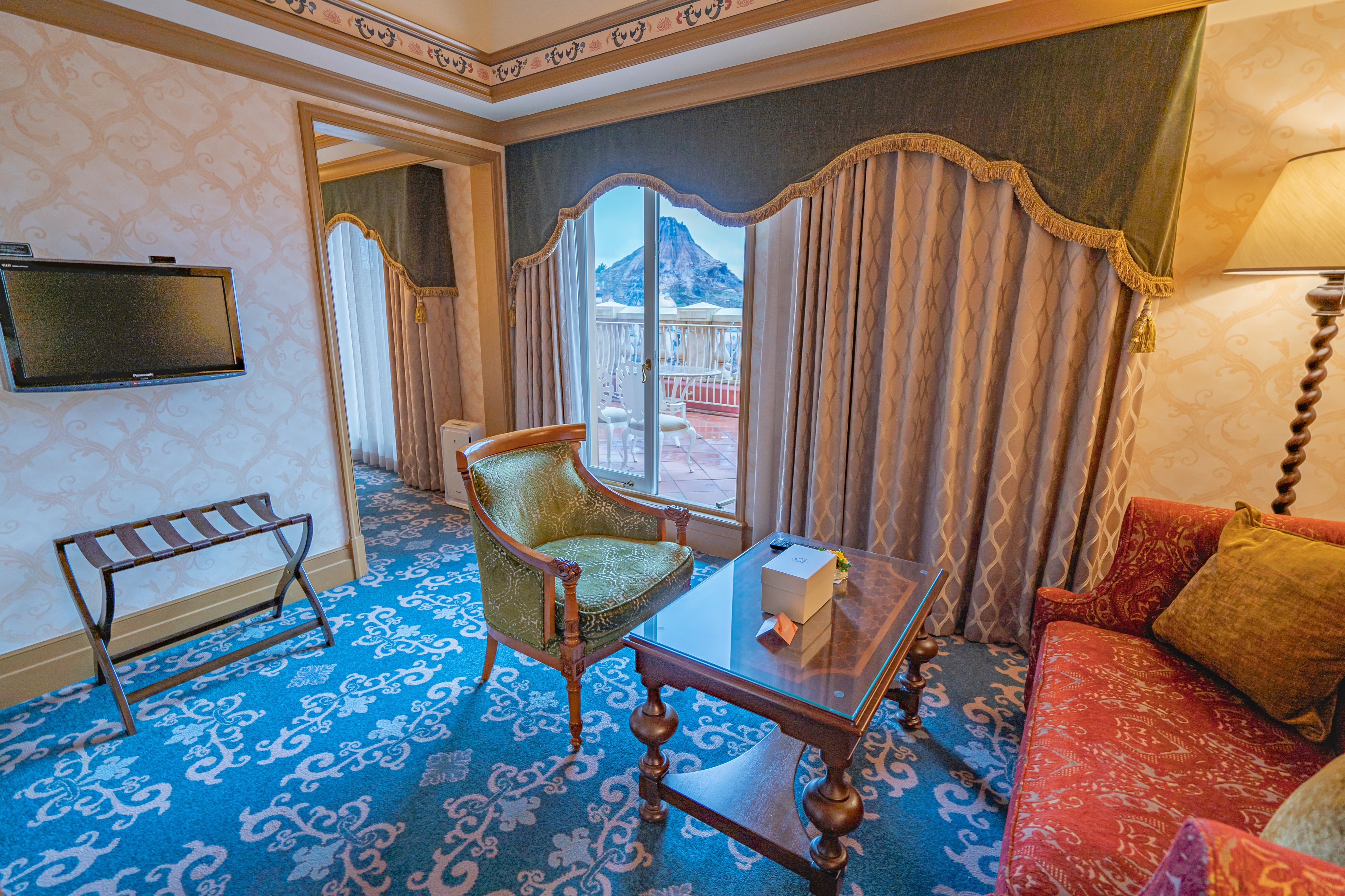 ぽん 東京ディズニーシー ホテルミラコスタ スペチアーレ ルーム スイート ポルトパラディーゾサイド テラスルーム ハーバービュー 5361号室 雨でもハバテラは最高の部屋でした T Co Cs1ohcqm5h Twitter