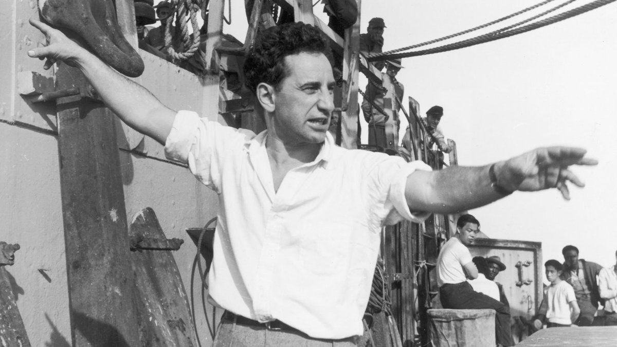 Happy Birthday to one of my guiding stars as a filmmaker, the directorial demi-god #EliaKazan #BOTD Perhaps the single finest forger of furious, soul-stirring drama that defined mid-century American film, from A STREETCAR NAMED DESIRE to A FACE IN THE CROWD and beyond.