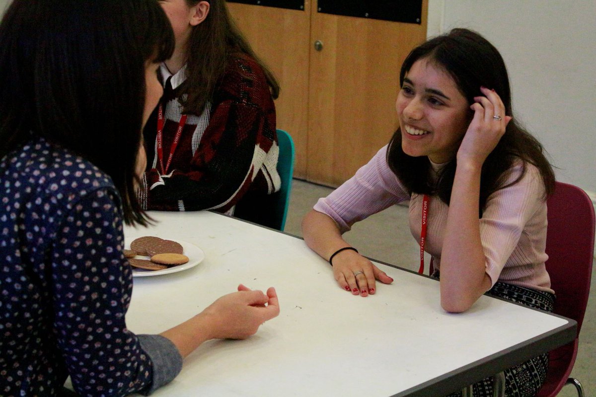 NPGSchools's tweet photo. Virtual Work Experience Insight Day 25 October 2021, 9.45 – 15.00
Join a day of talks and discussions to learn about careers in the arts and museums sectors in partnership with @speakrs4schools.
Open to students aged 14-19 from UK state funded schools.
https://t.co/zWhMMWpZ9p https://t.co/yzX1kUDMZY