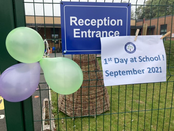 Dinnington First School