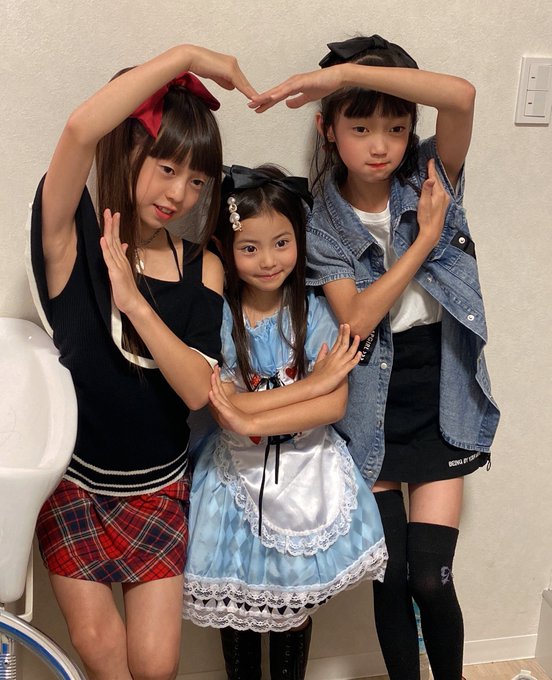 Twitterのコスプレ画像15