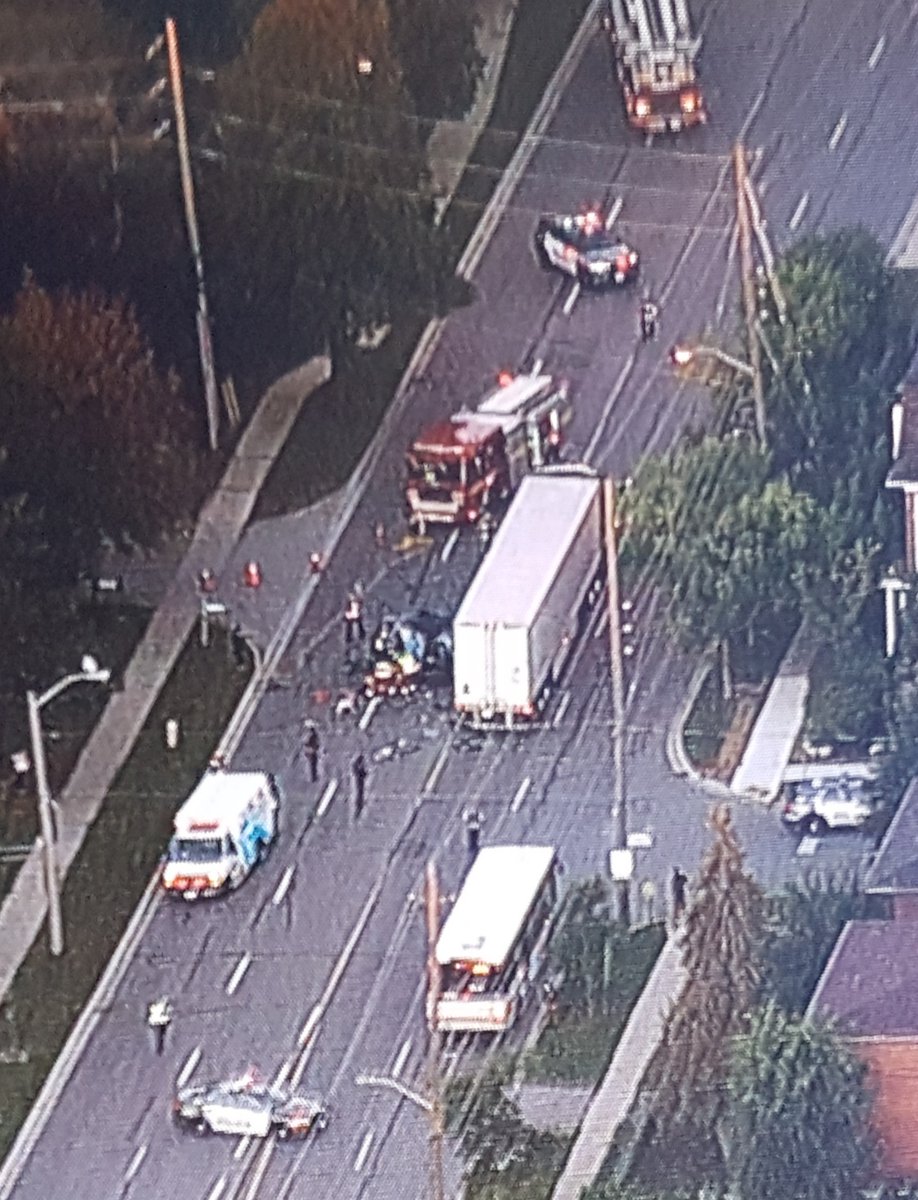 TRAFFIC_Toronto's tweet photo. Horner Ave CLOSED east of Brown's Line. Photo courtesy of @jackee_king_
#TrafficTO
#TrafficAlert https://t.co/s8ym7WoKB8