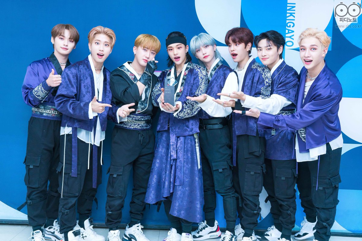 PICS] 1/19 #Thunderous4thWin on SBS Inkigayo (2021.09.05