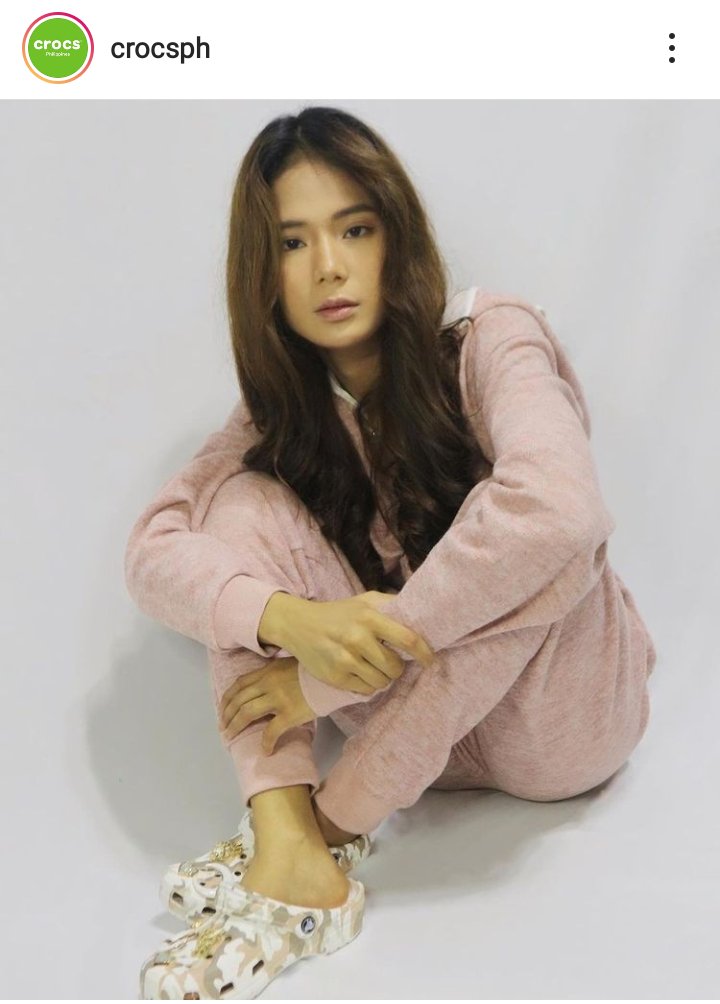 kylerlin_0108's tweet image. Congrats Devon for being a part of @Crocs . More endorsements and blessings to come.