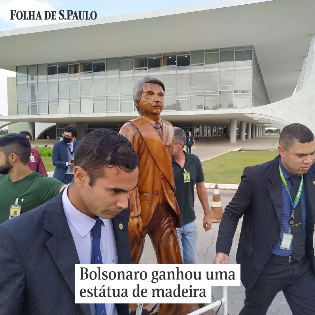 MGNOAR1's tweet photo. Presidente amadeirado https://t.co/qAiO8ZyXVi