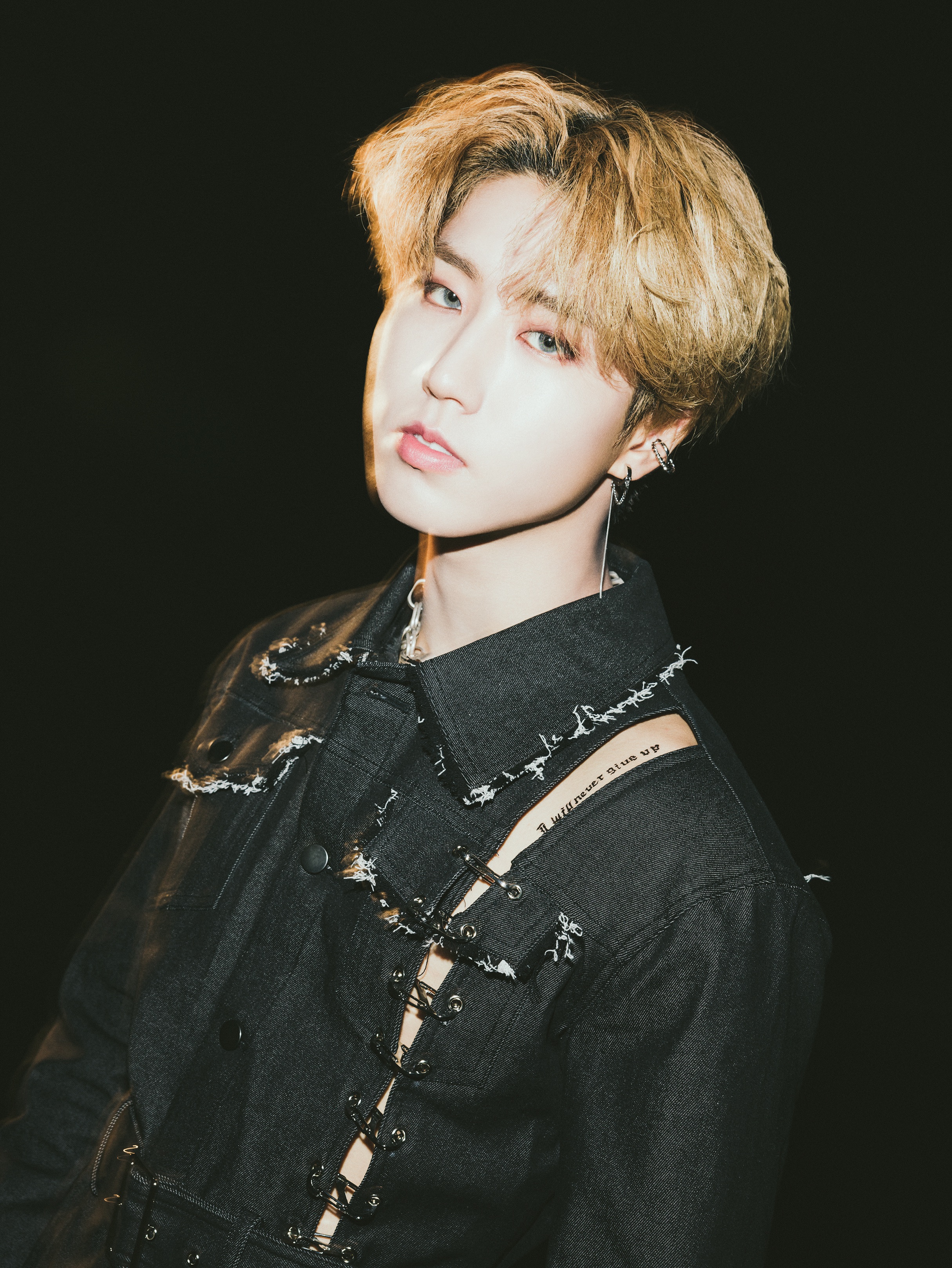 Stray Kids Japan Official on X: Stray Kids Japan Official on X: