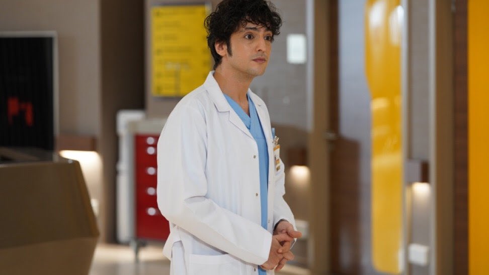 Ферман из чудо доктора. Онур туна чудо доктор. Чудесный доктор турецкий сериал. Онур туна доктор. Онур туна чудо врач.