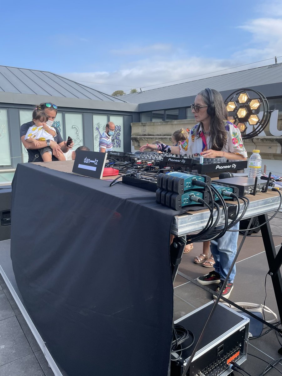 dantzmusik's tweet photo. About last saturday
#Dantz #Dantz2021 #Bihotza #Manci #Atodamadre @kutxakultur @tabakalera https://t.co/OyBSxwc4QF