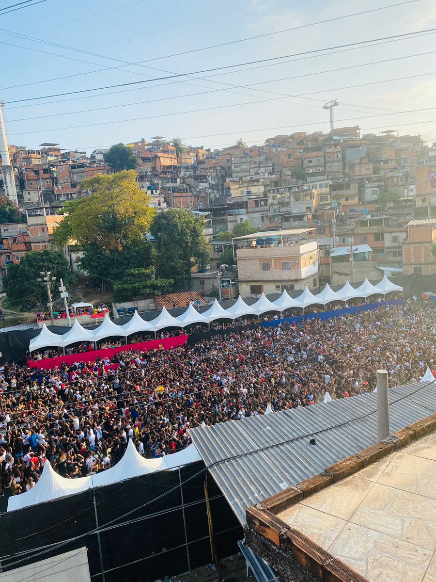 eufelipebf's tweet photo. Orochi e Tá na Mente - Complexo do Alemão https://t.co/C6FQG6gP5Q
